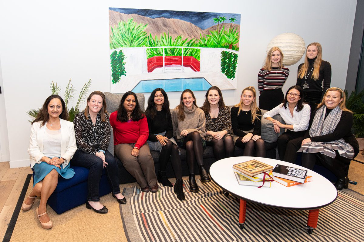 women of iproov image